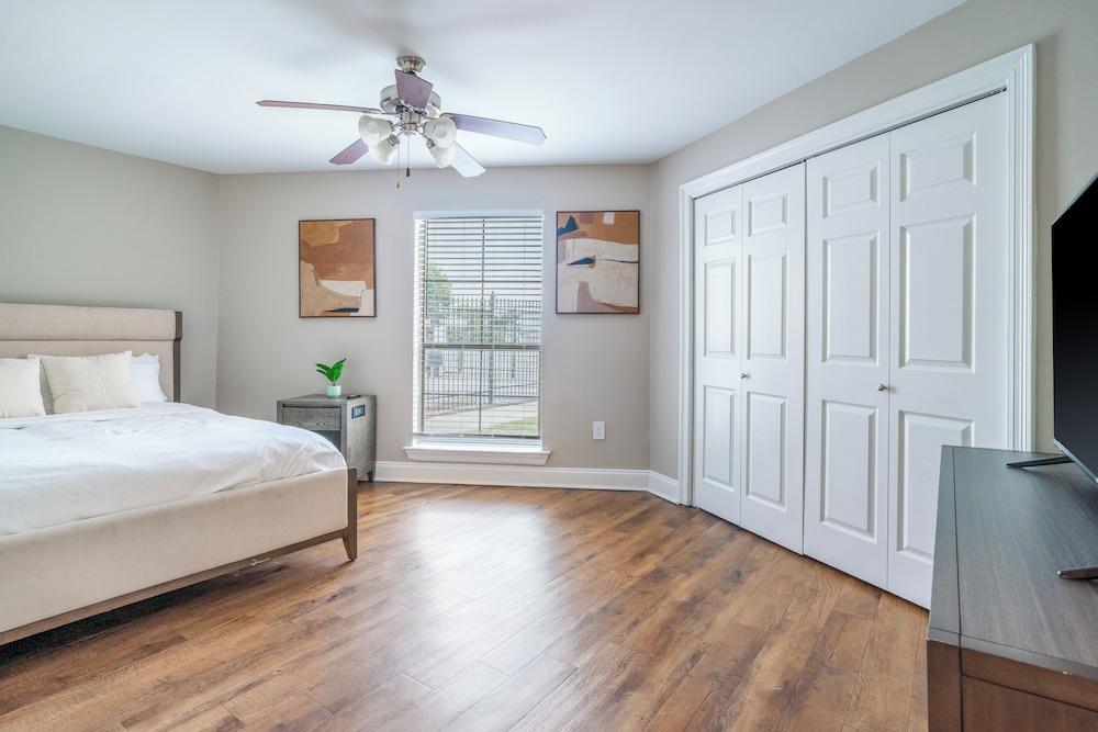 Landing Downtown Baton Rouge photo 4