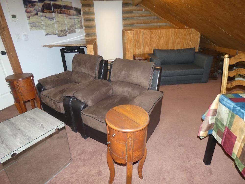 Yellowstone Motel - Adults Only photo 53