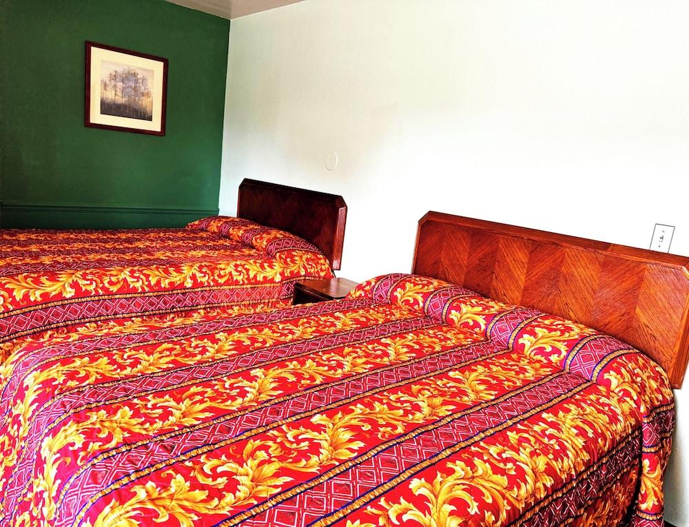 Southern Comfort Motel photo 9