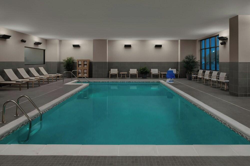 AC Hotel Lansing University Area photo 15
