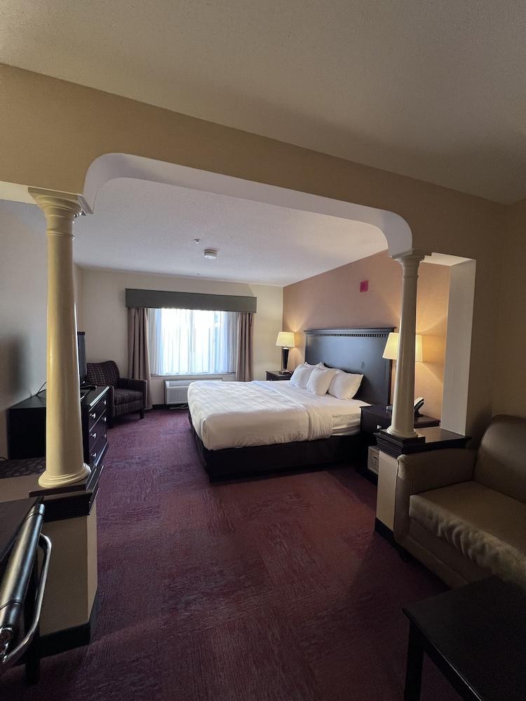 Spark by Hilton Woburn Boston photo 9