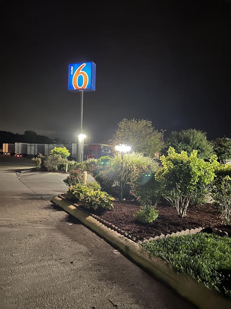 Motel 6 Franklin, OH photo 24