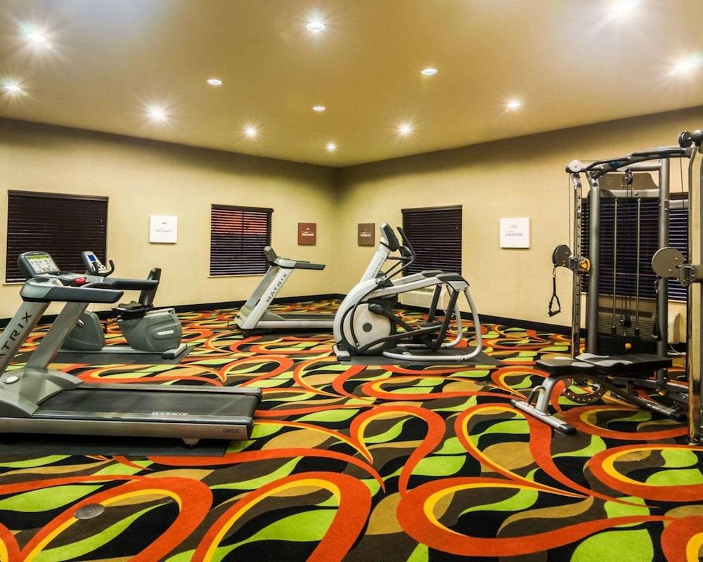 Spark by Hilton Amarillo Western Plaza photo 33