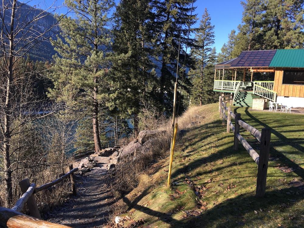 Rimrock Lodge photo 14