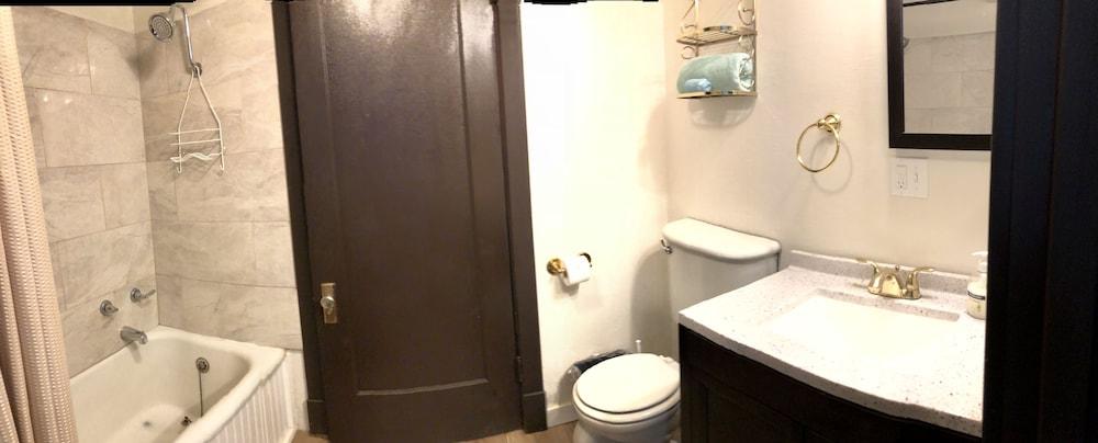 Trucountry Inn photo 35