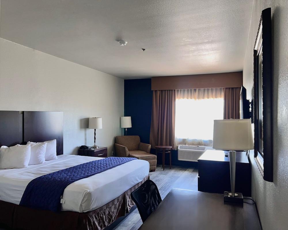 Budget Inn photo 12