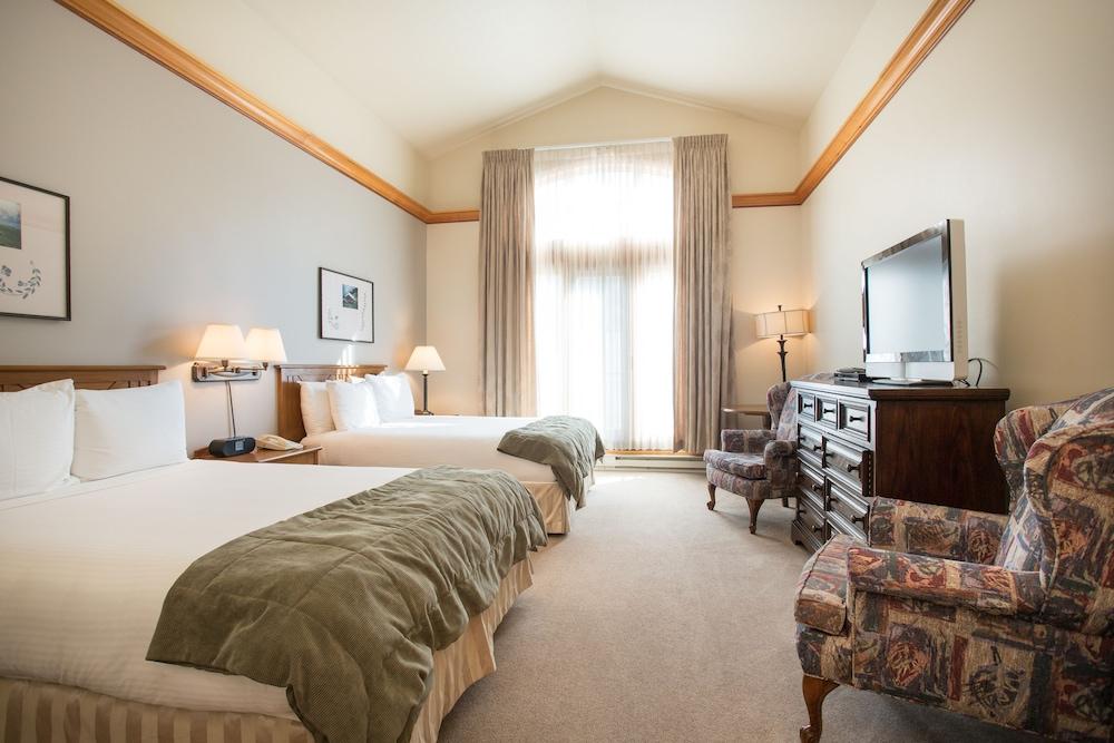 The Inn at Solitude photo 44