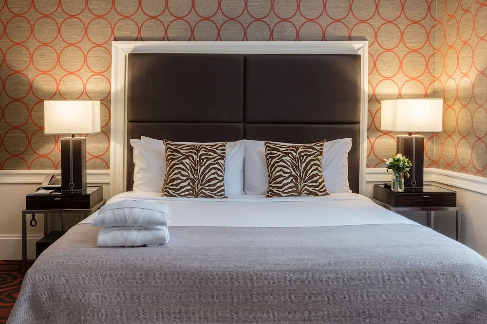 Empire Hotel photo 22