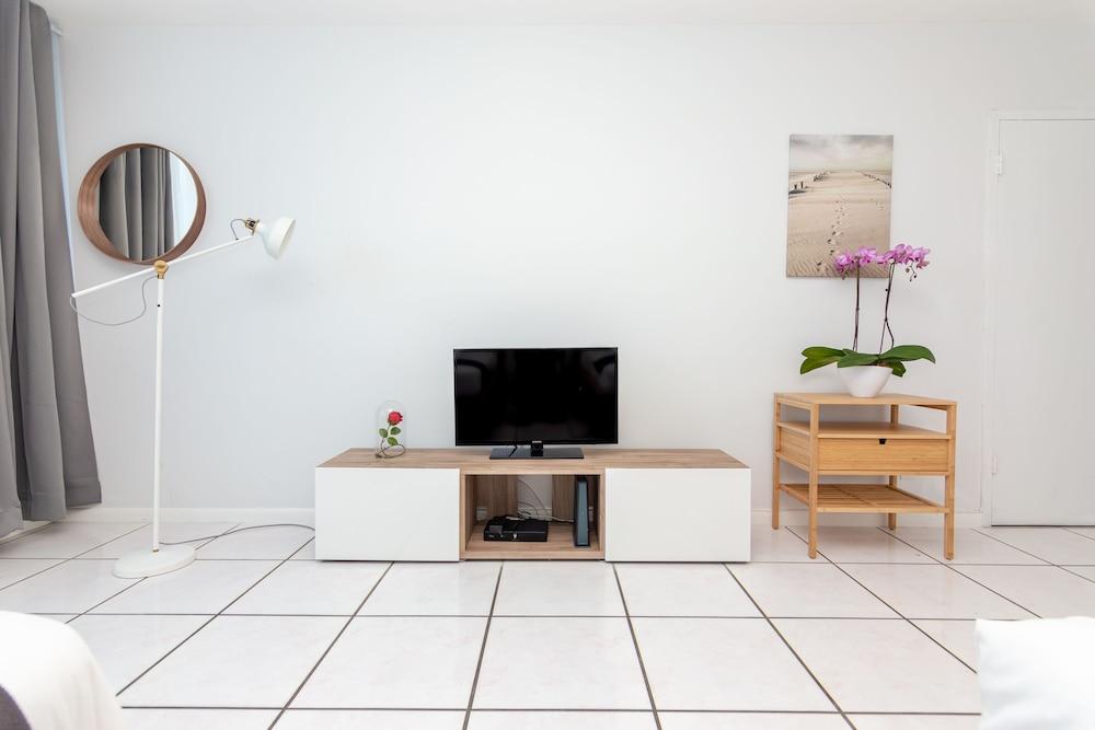 Girasole Apartments photo 20