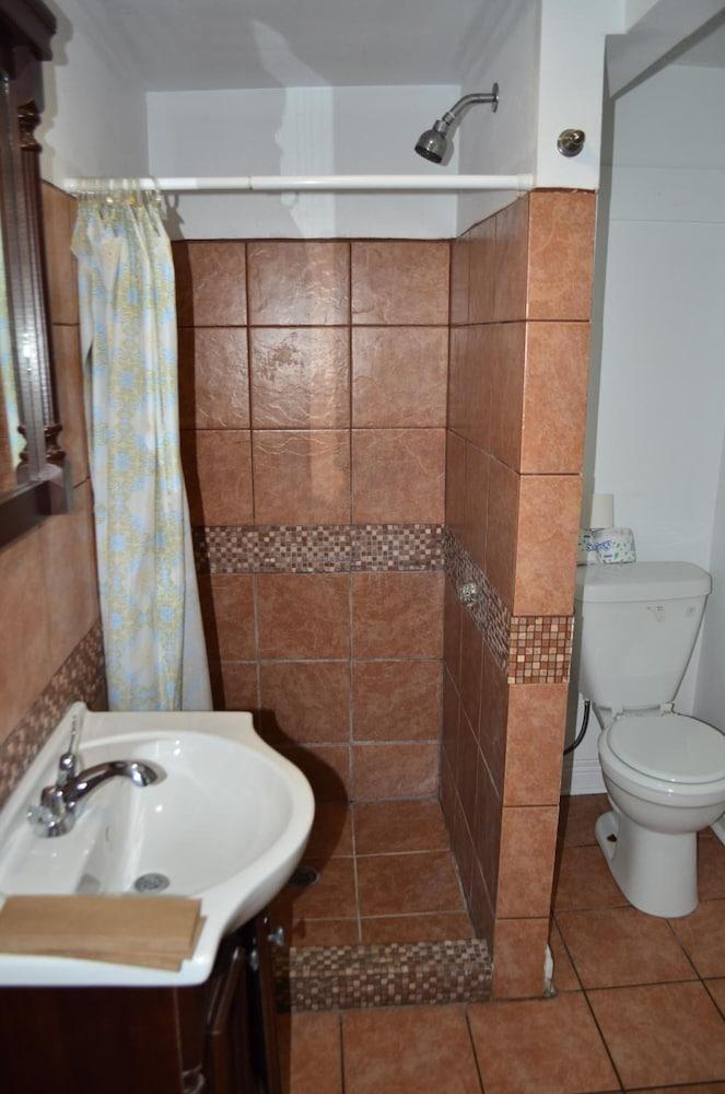 India House Backpackers Hostel photo 38