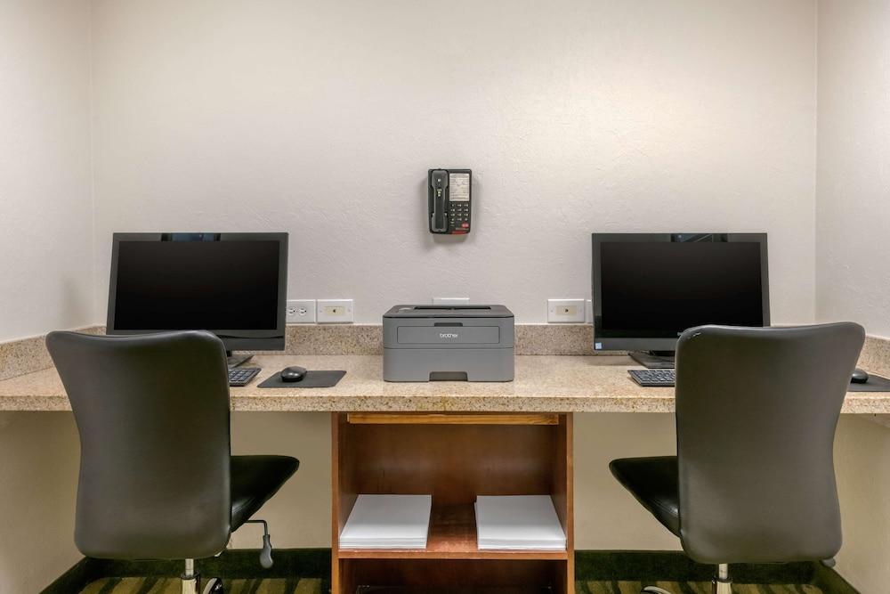 Best Western Plus Palm Beach Gardens Hotel & Ste & Conf Ctr photo 41