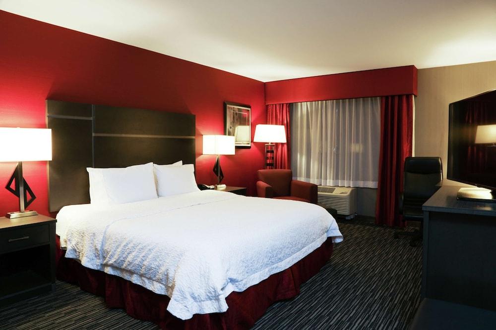 Hampton Inn & Suites Temecula photo 33