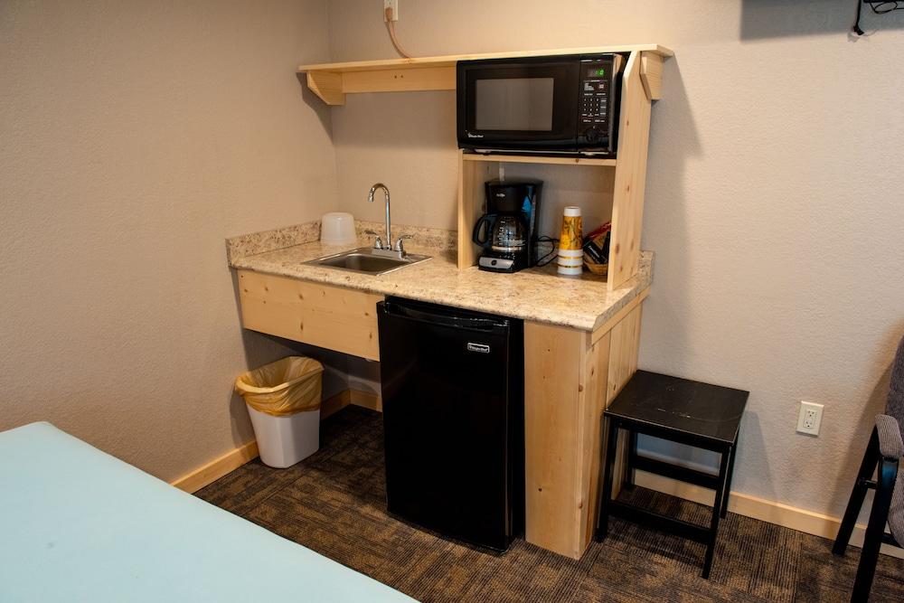 Triangle Motel photo 9