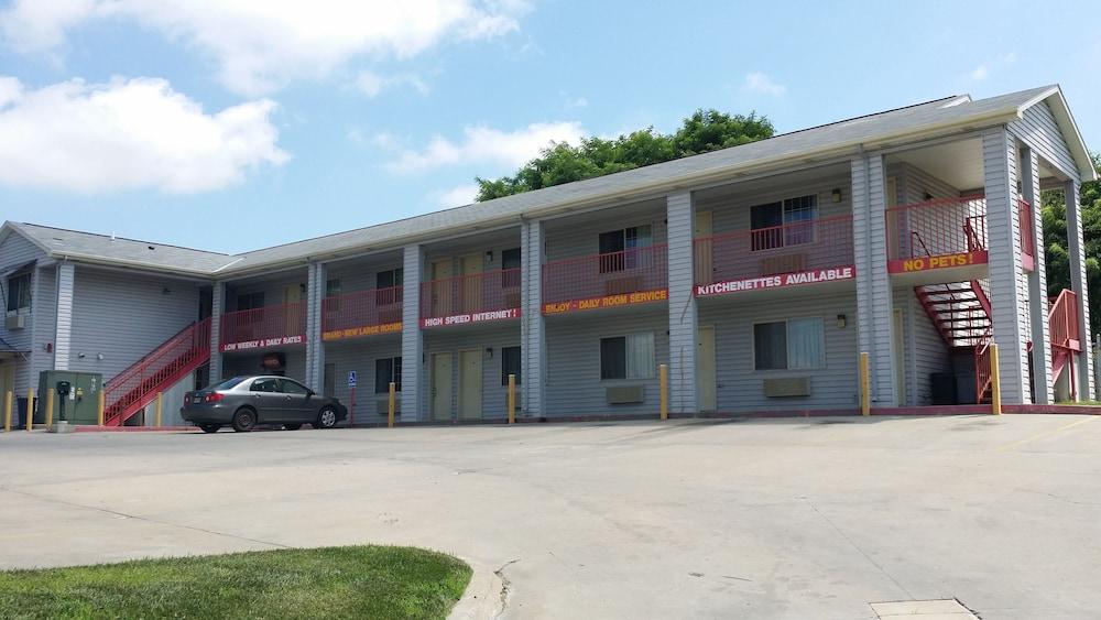 Imperial Motel photo 14