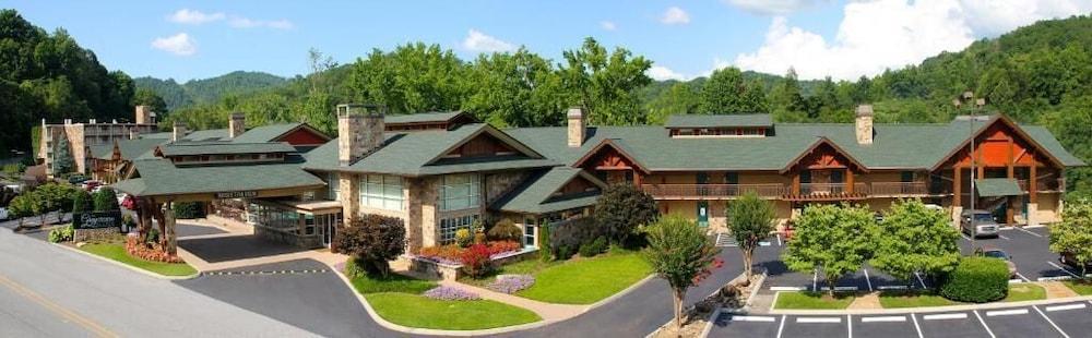 The Greystone Lodge on the River photo 1