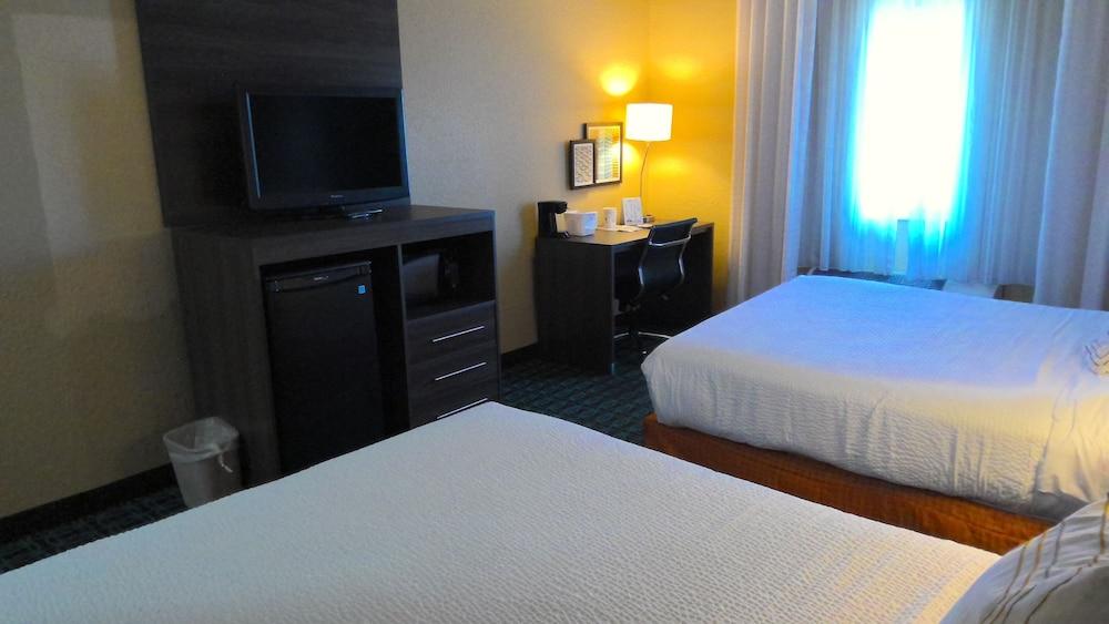Baymont by Wyndham Tulsa photo 22