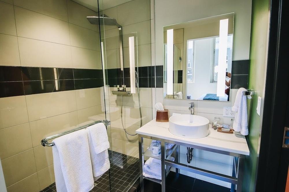 CityFlatsHotel - Grand Rapids, an Ascend Collection Hotel photo 54