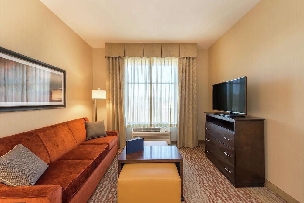 Homewood Suites by Hilton Marlborough photo 6