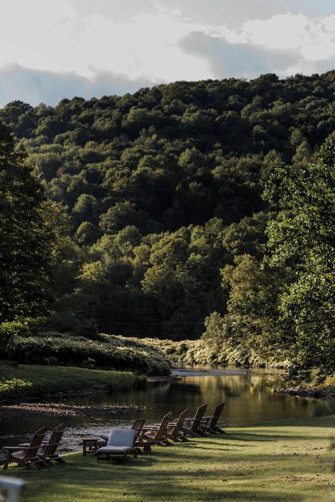 Antrim Streamside photo 85
