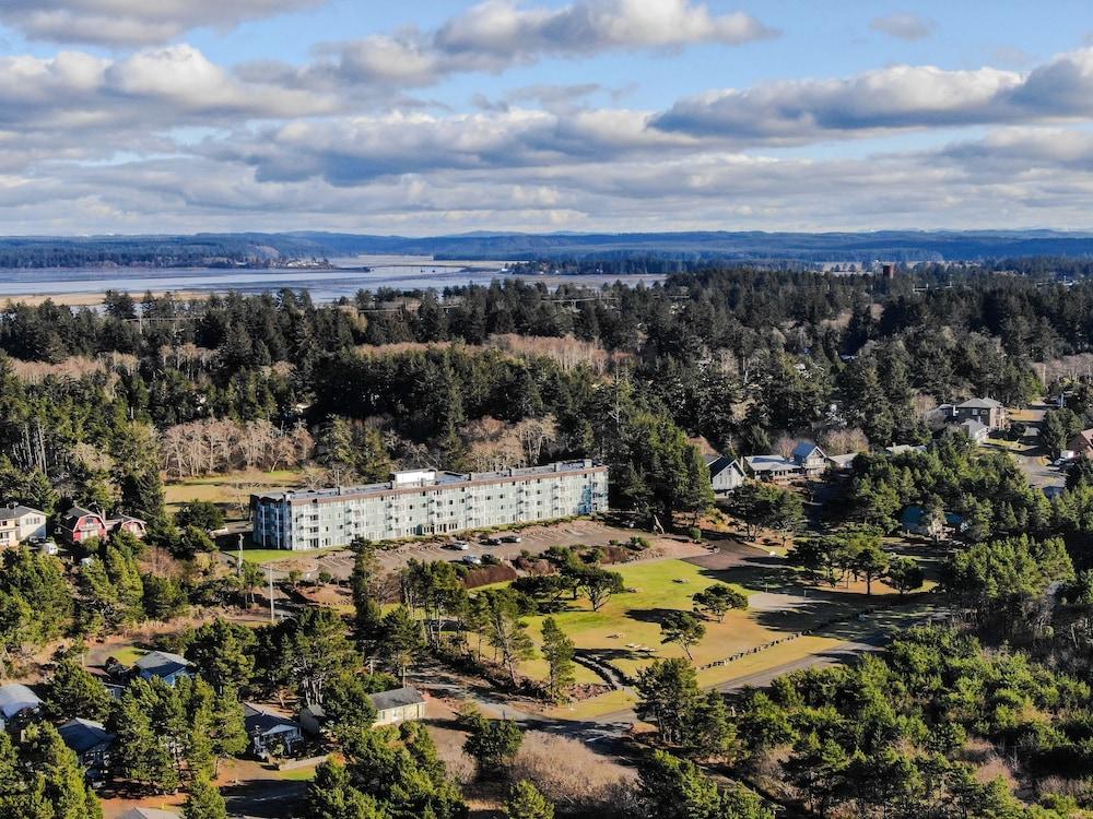 Chateau Westport Resort photo 42