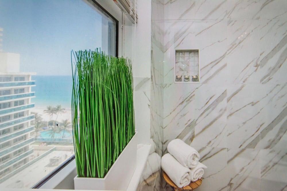 Ocean Manor Rentals photo 94