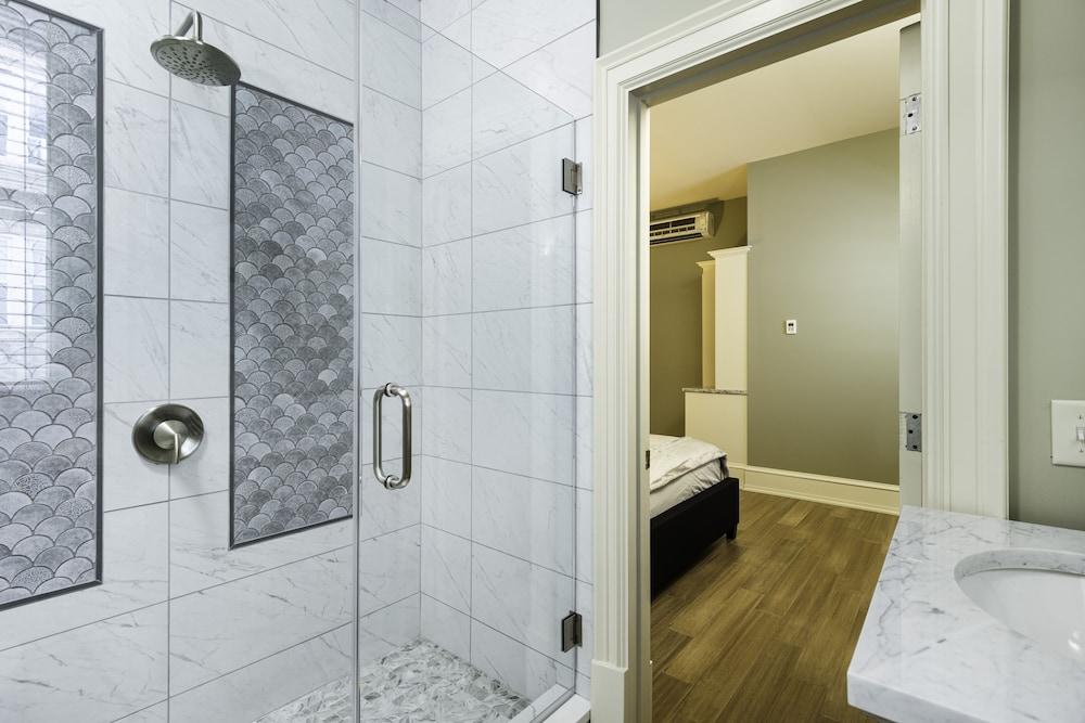 The Edward Hotel photo 20