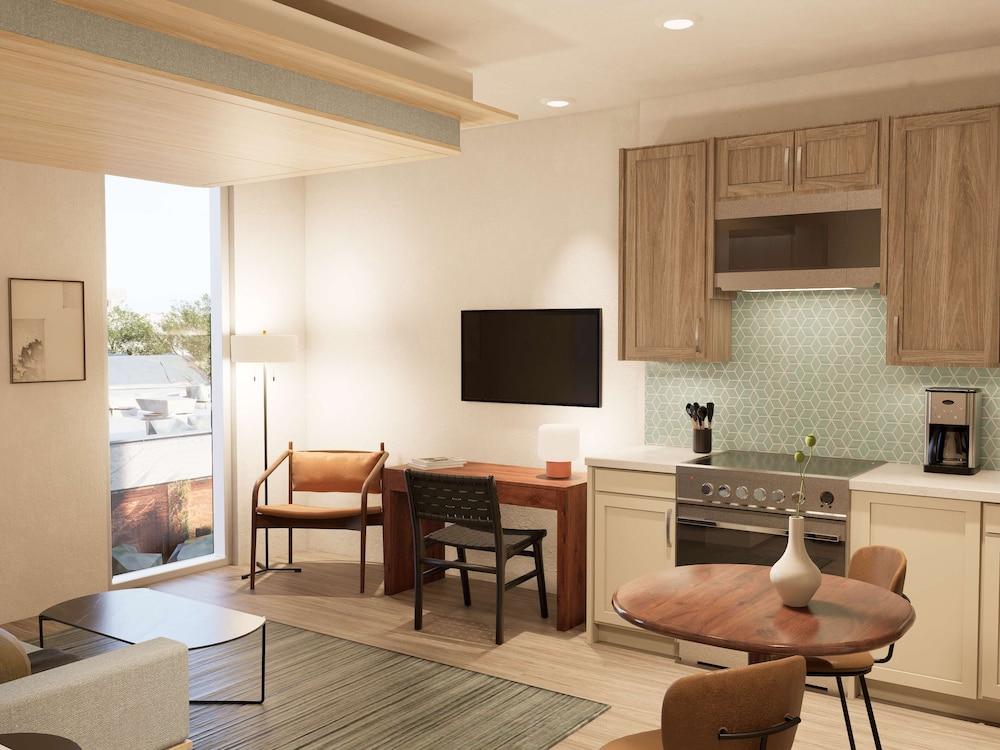 Mint House Tampa Downtown by Kasa photo 5