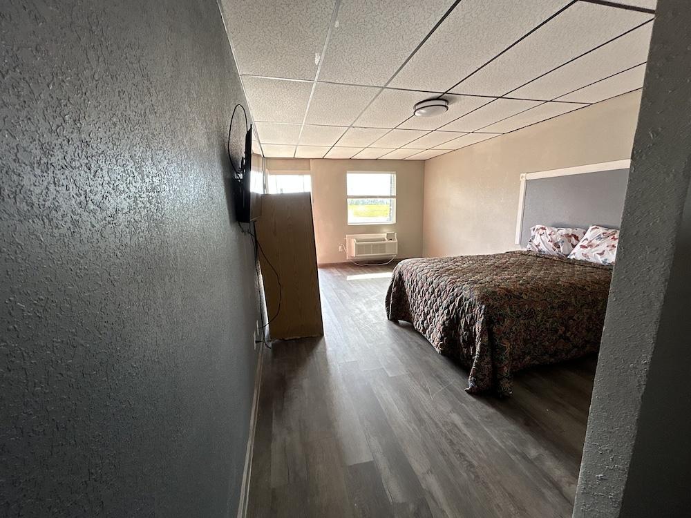 Shelaine Motel photo 10
