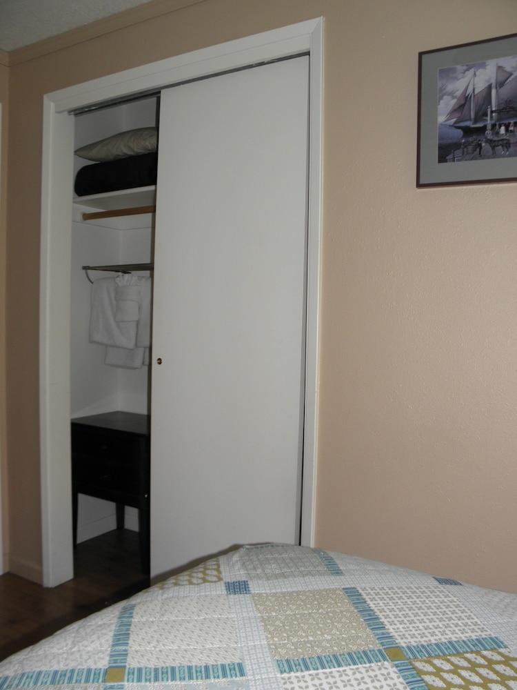Sea Haven Motel & Guest House photo 30