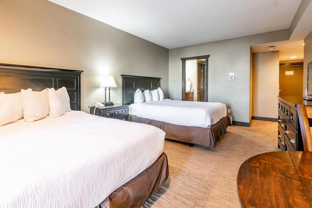 Shadow Ridge by All Seasons Resort Lodging photo 48