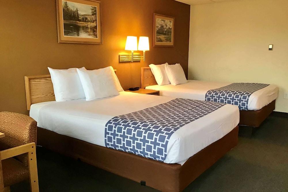 Travelodge by Wyndham Powell photo 6