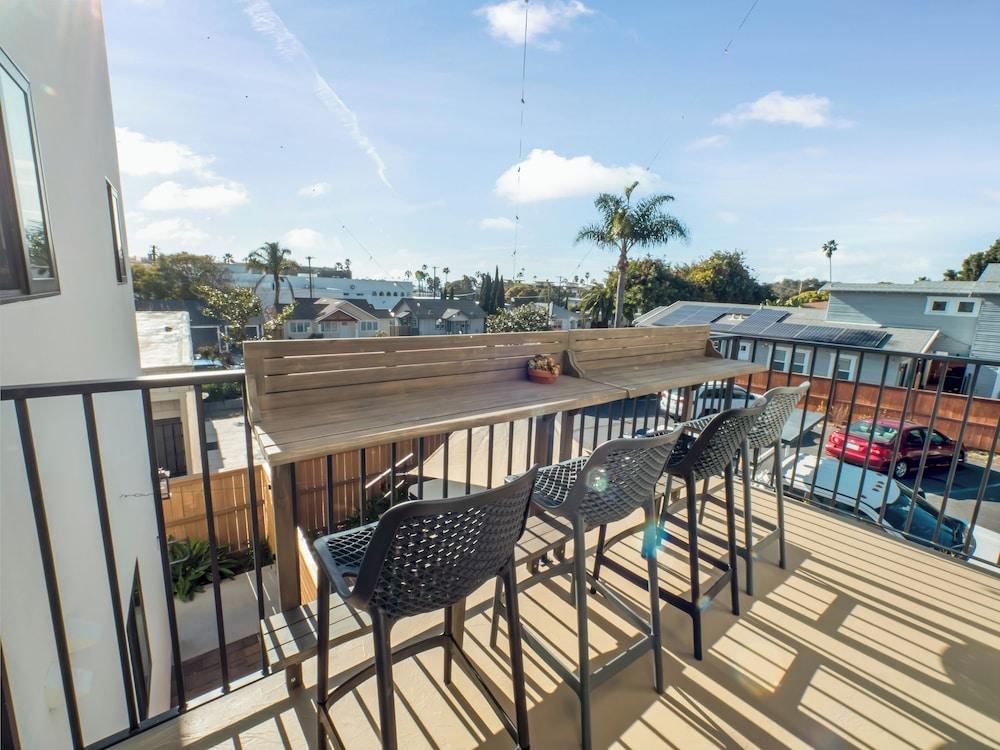 Rise Suites Oceanside photo 70