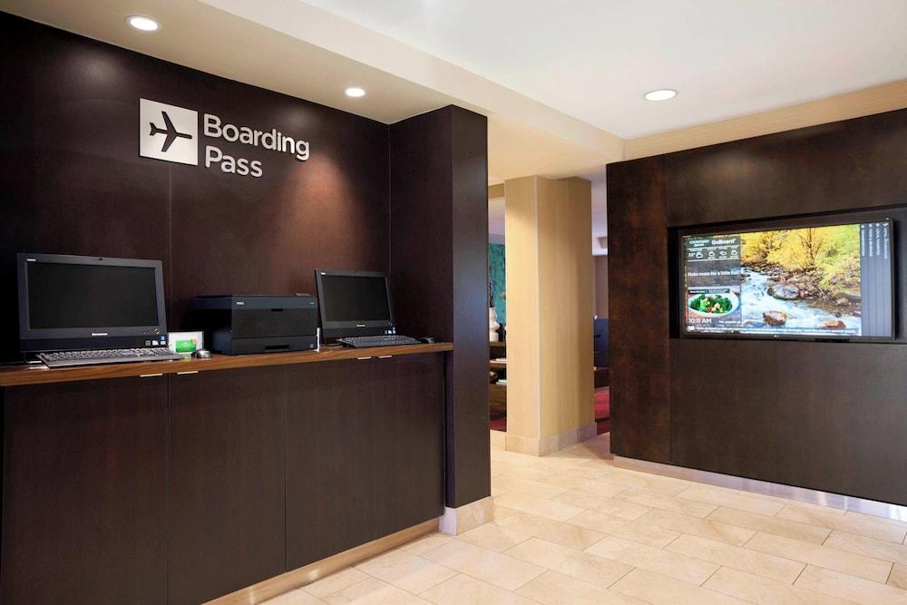 Courtyard by Marriott Layton photo 16