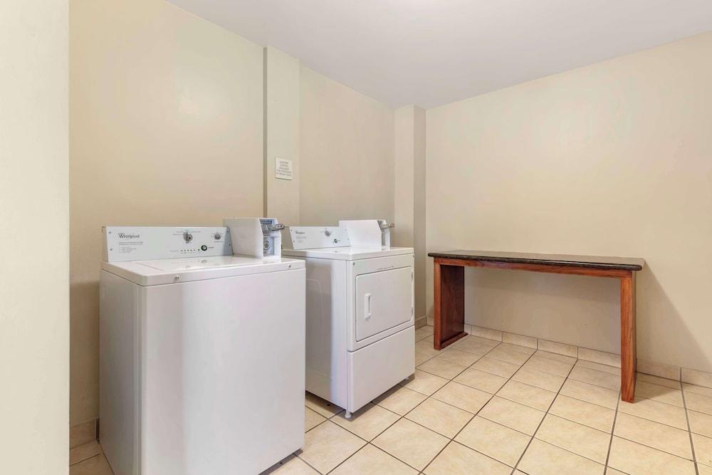 Best Western Plus Riata photo 18
