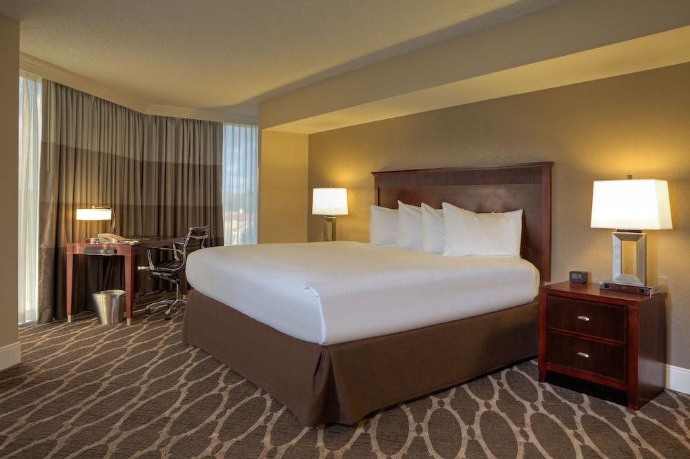 Hilton Houston Westchase photo 45