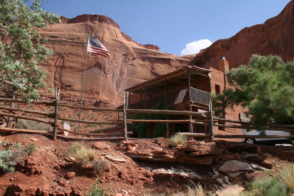 Goulding's Lodge photo 36