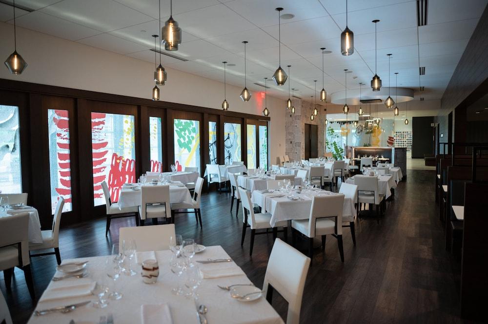 The Hotel at Kirkwood Center photo 26