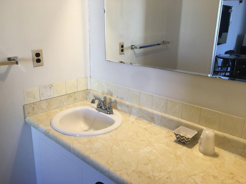 Gerrys Motel photo 15