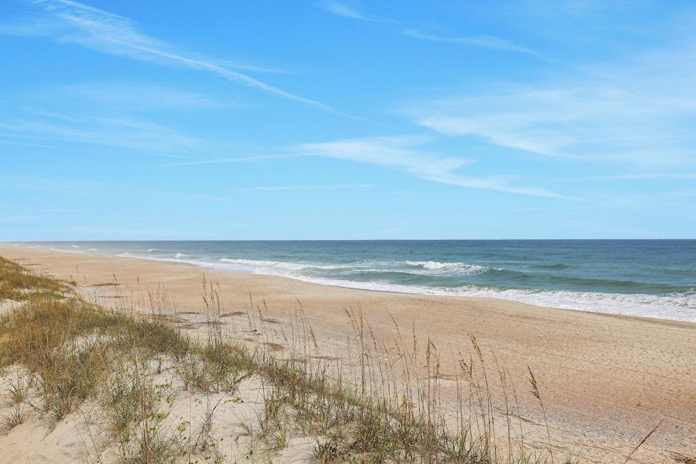 Beach 5 Villas - Immaculate 300 steps from the Ocean photo 32