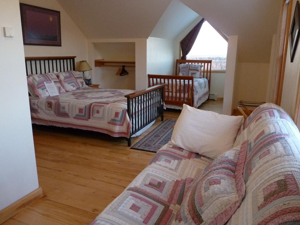 Denali Overlook Inn photo 21