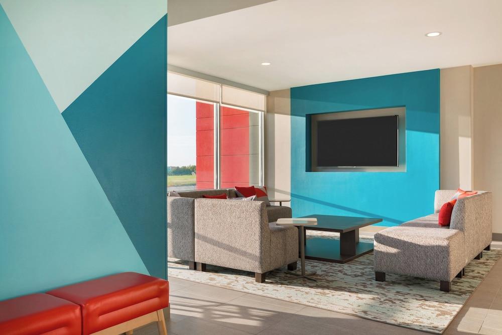 avid hotel Byron Warner Robins by IHG photo 20
