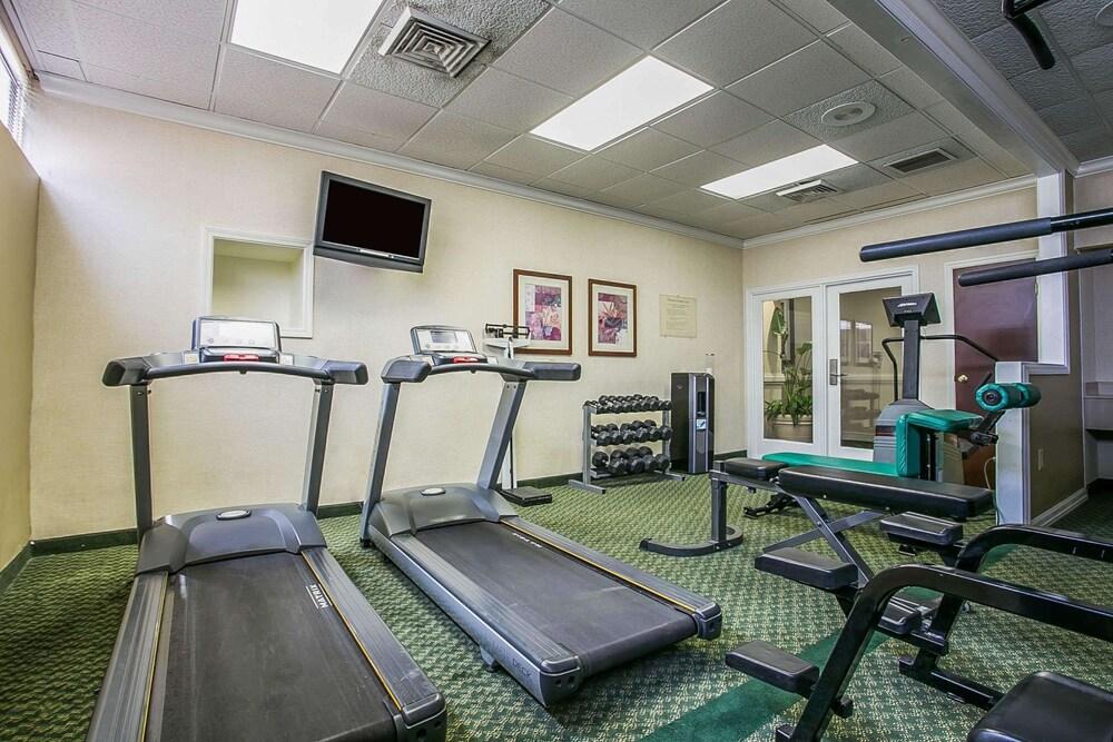 Quality Inn Sumter photo 32