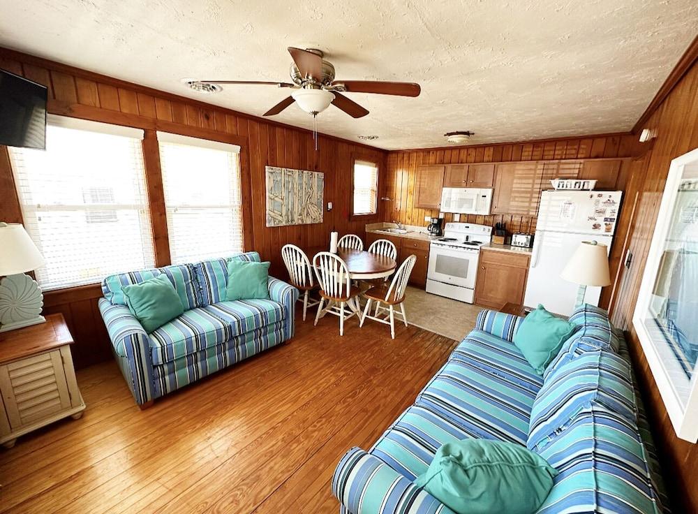 SandSpur Ocean Cottages photo 79