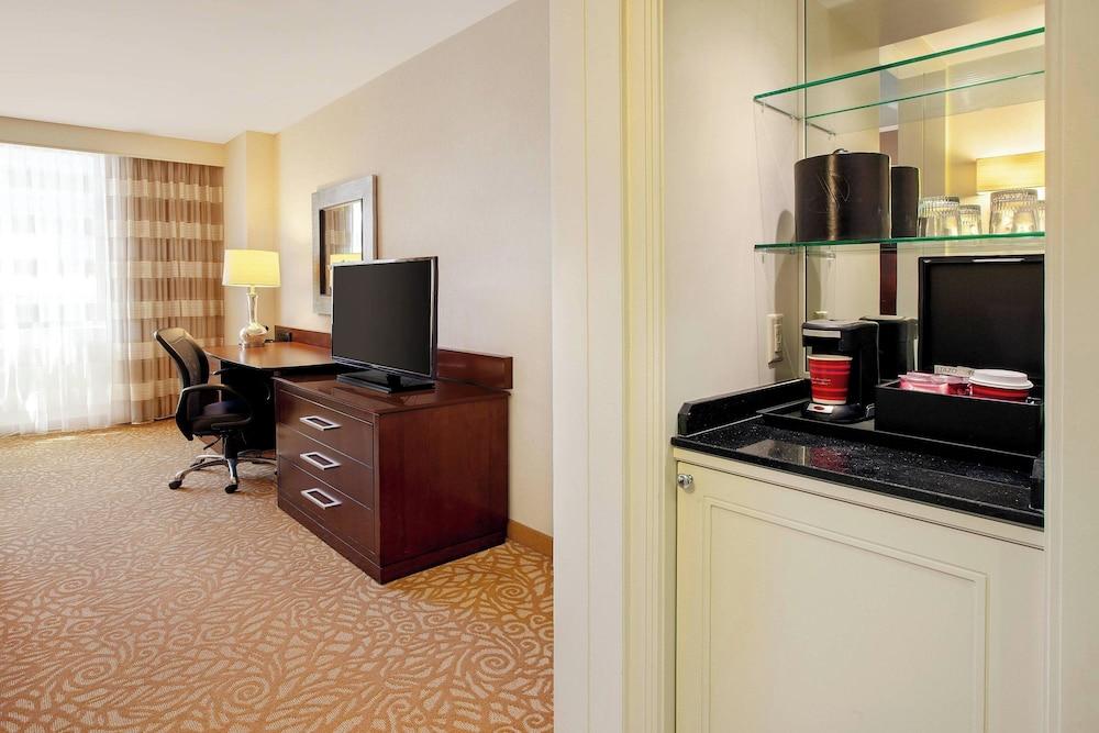 Marriott Milwaukee Downtown photo 22