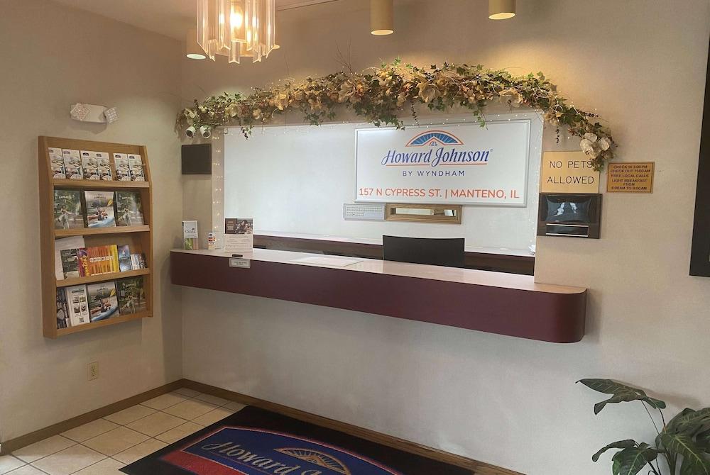 Howard Johnson by Wyndham Manteno photo 2