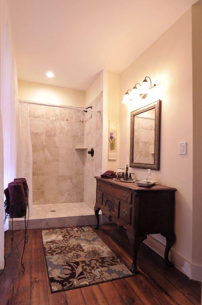 Hall House Hotel photo 15