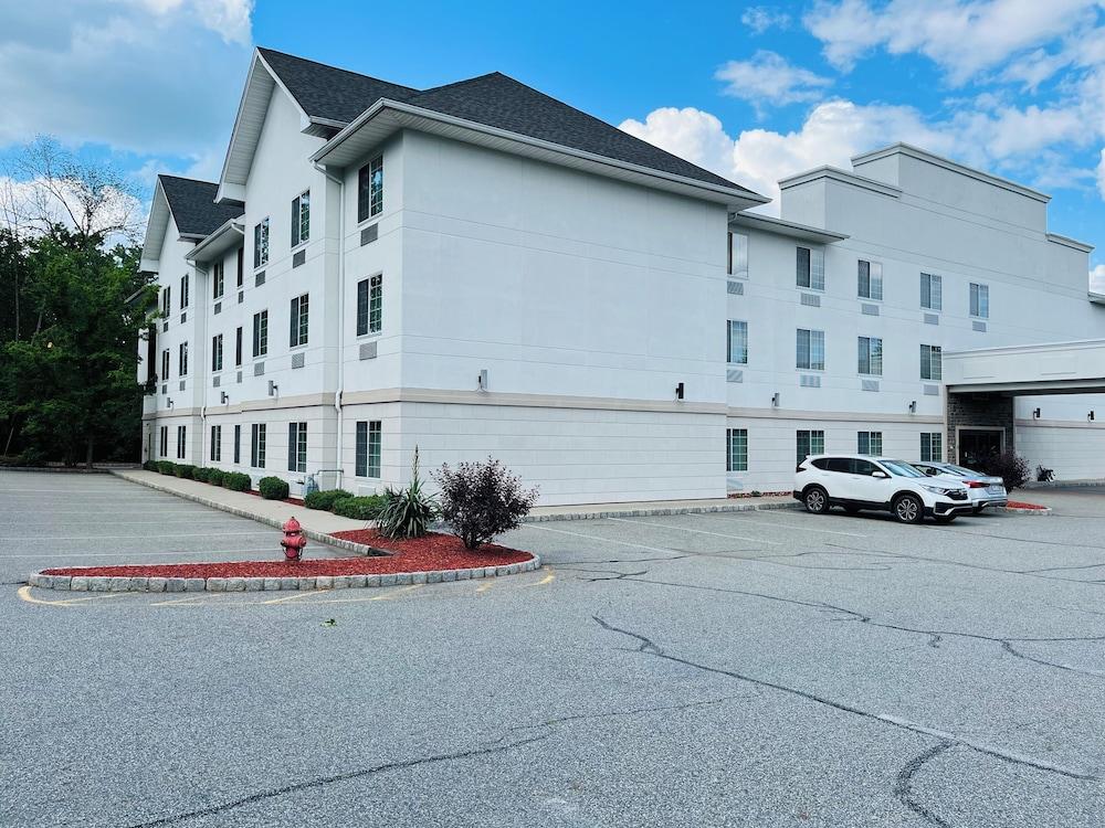 Garner Hotel Mahwah by IHG photo 23