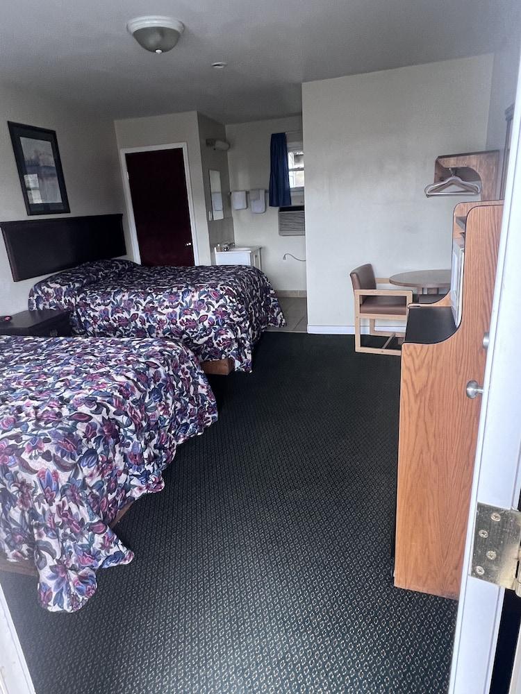 Troy Motel photo 13