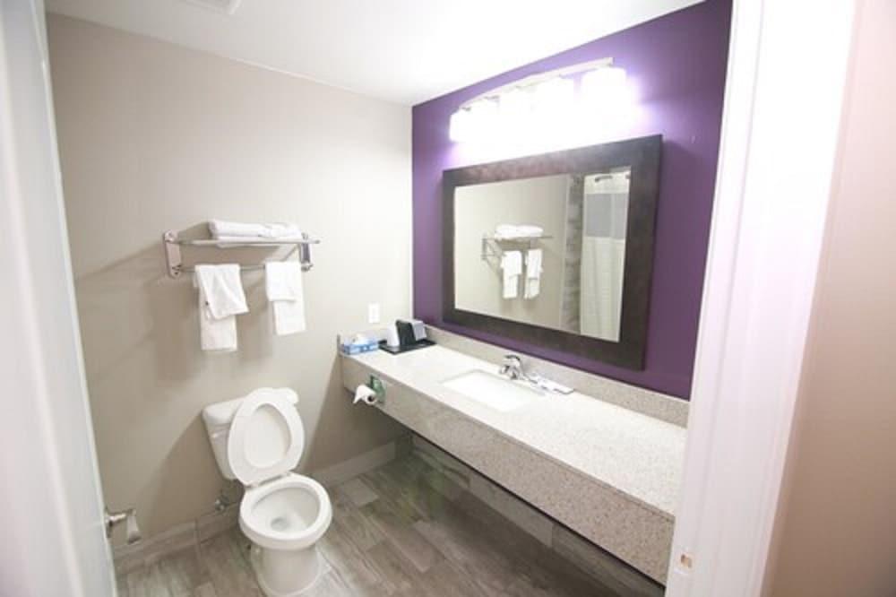 Home Inn and Suites photo 19