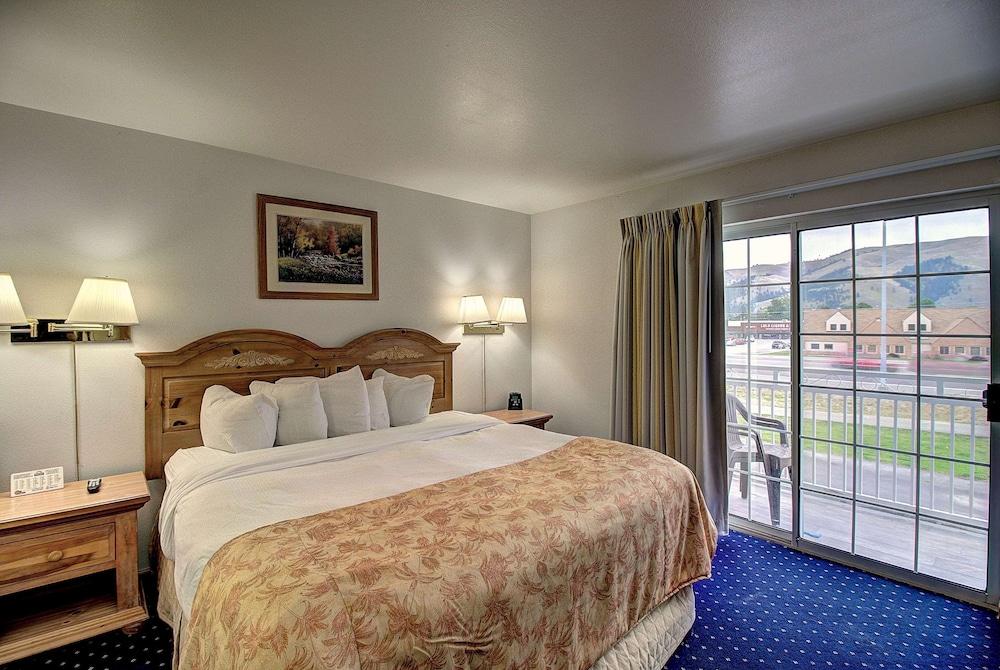 Days Inn by Wyndham Lolo / Missoula Area photo 11